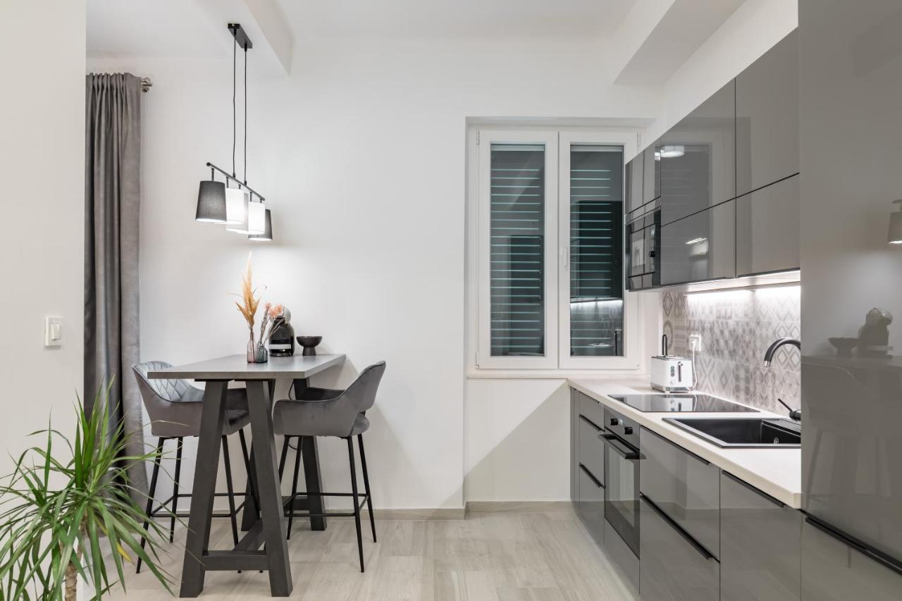 ספליט Studio Apartment Home מראה חיצוני תמונה